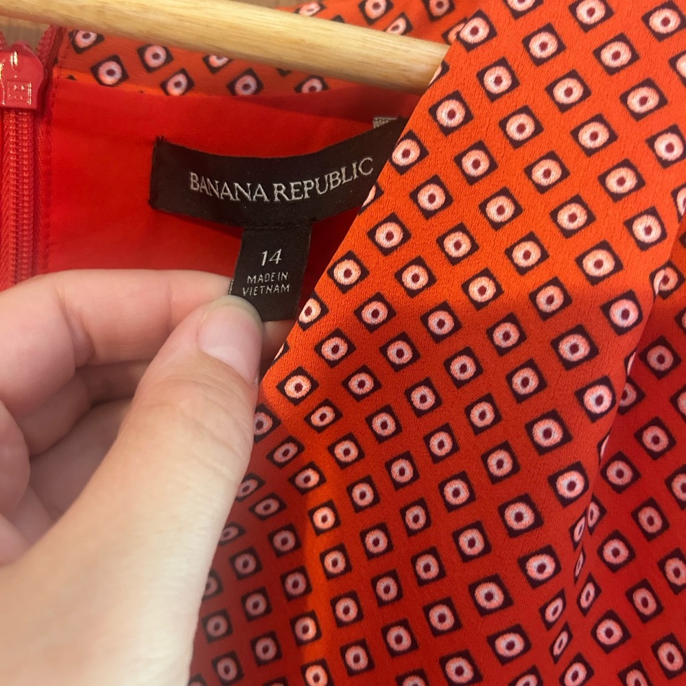 Banana Republic Red Patterned Mini Dress - Picture 7 of 8